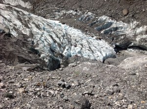 Ihmisiä Jäätiköllä